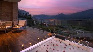 The Golden Ridge Hotel