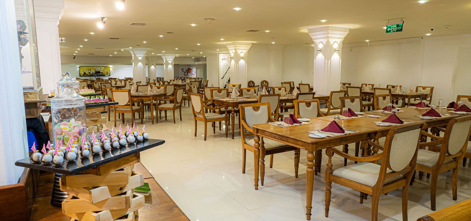 Araliya Green Hills Hotel